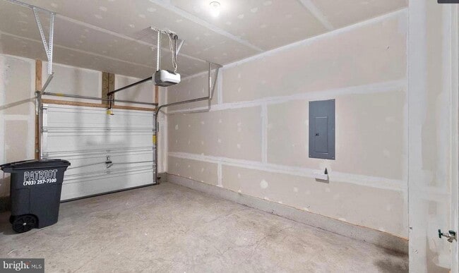 Photo - 25552 Casale Terrace