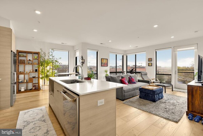 Photo - 1550 11th St NW Unit 401