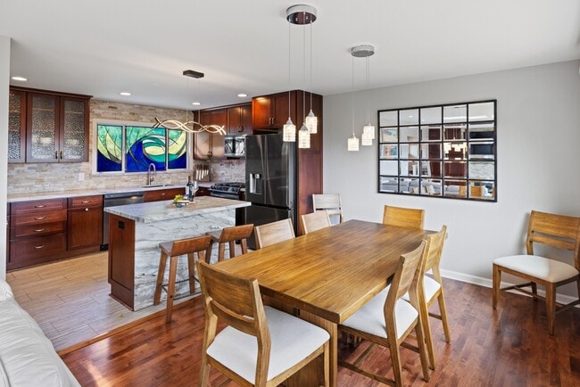 Photo - 3035 Ribera Rd