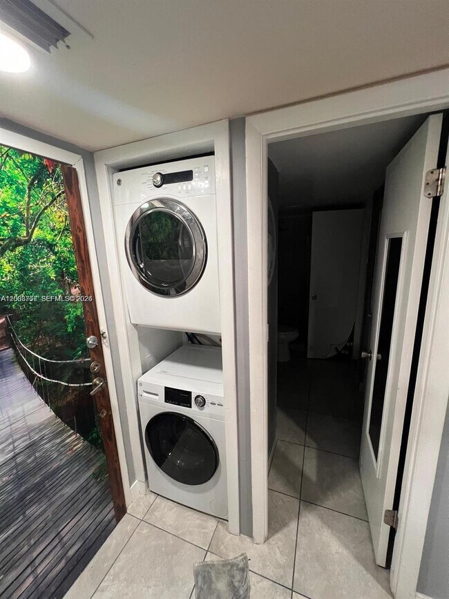 Photo - 488 NW 165th St Unit B-610