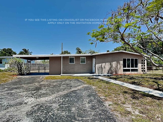 Building Photo - 216 Poe Dr Rental