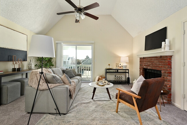 Riviera II - Living Room