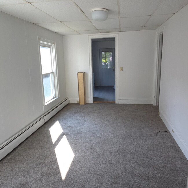 Photo - 19-21-21 Mcdougall Ave Unit 21 Mcdougall