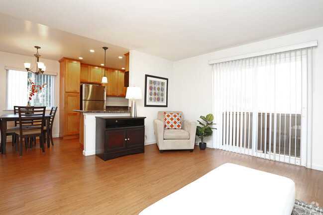 Interior Photo - Spring Valley Rental