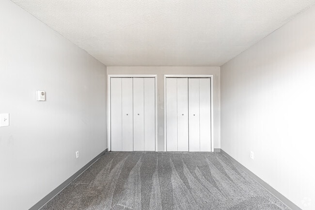 1BR, 1BA - Bedroom