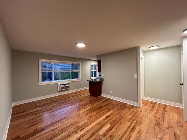Photo - 696 Elm Pl Unit 105