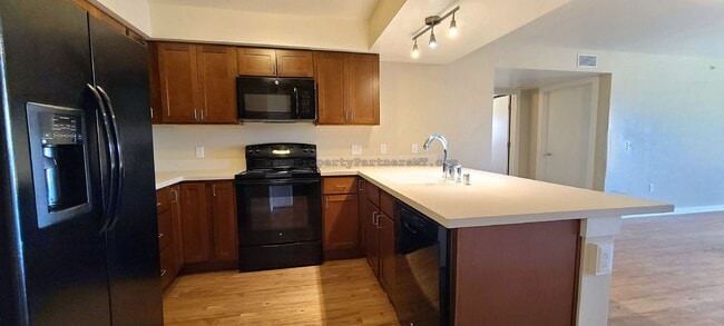 Photo - Spacious 3 bed /2 Bath Condo at Ferguson F... Unidad # 308
