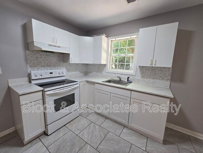 Photo - 1302 Bencini Pl
