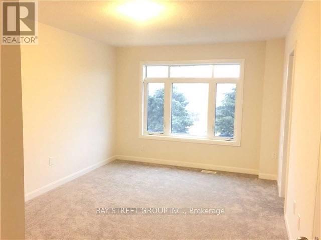 Photo - 45 Longshore Way