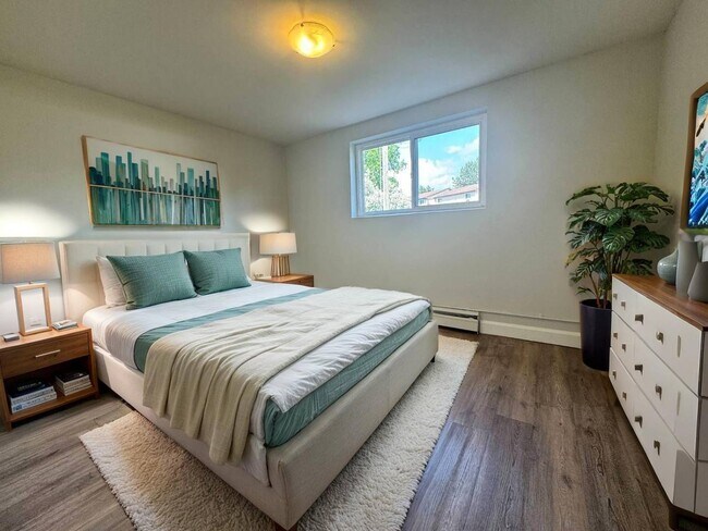 Photo - 1100 Wellington St