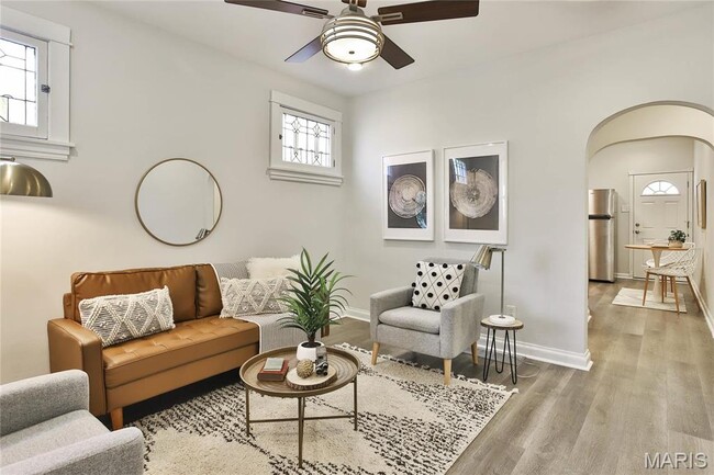 Photo - 6059 Odell St