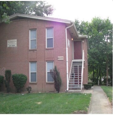 Photo - 1937 Summit St