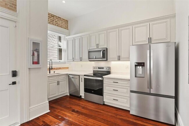 Photo - 1501 Clio St