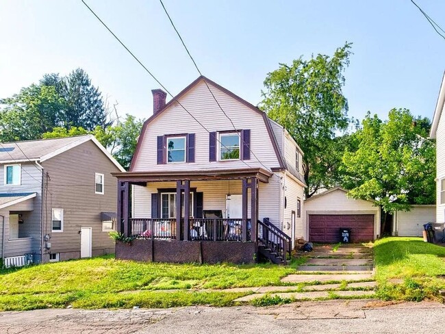 Photo - 4BD/2BA Home for Rent in Aliquippa PA