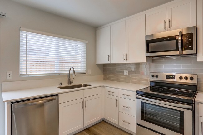 Photo - Riviera Marina