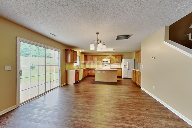 Photo - 338 Averasboro Dr