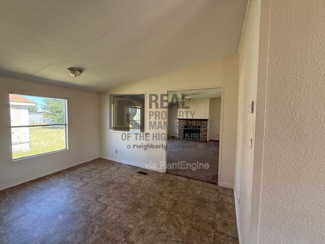 Photo - 7900 Upton Rd