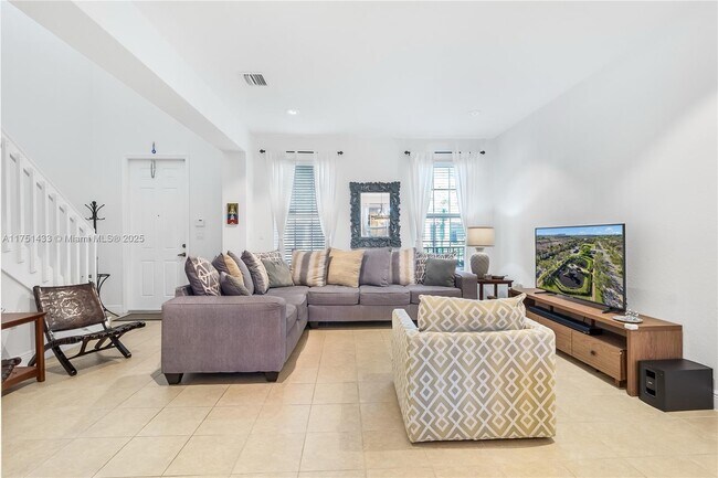 Photo - 1119 SW 147th Ave