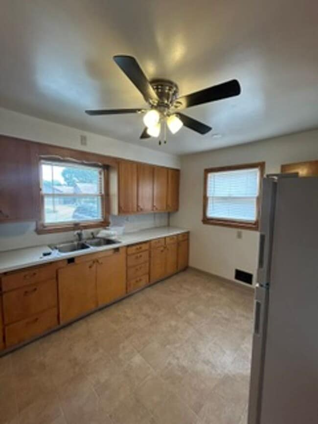 Photo - House in Janesville