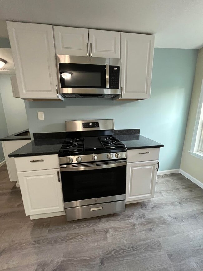 Photo - Gorgeous Studio Apartment in Quiet Pittsfi... Unit #5