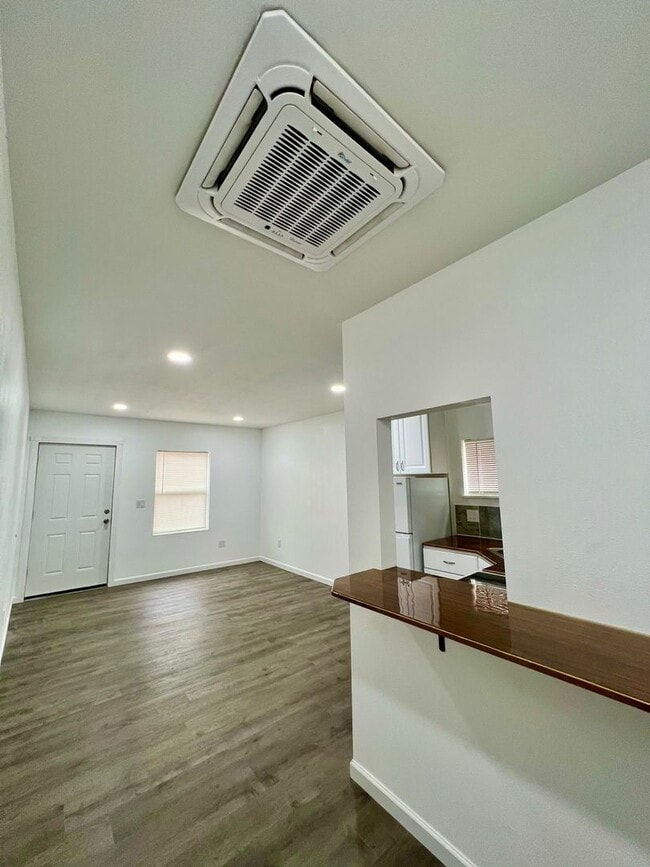 Photo - Beautiful 1 Bedroom 1 Bath