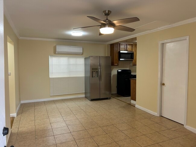 Photo - 5332 Buchanan St Unit 5332