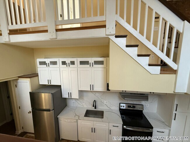 Photo - 1 Brigham St Unit 1