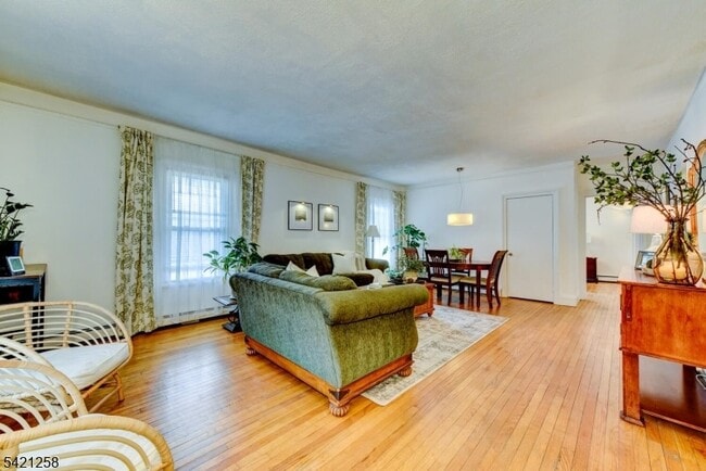 Photo - 11 Sterling Pkwy Unit 1