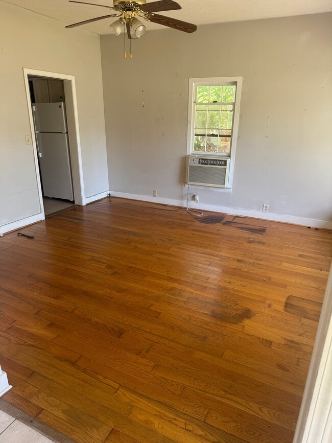 Photo - 8125 Jackson Ave