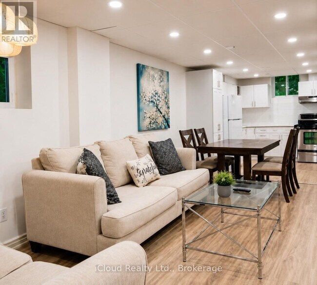 Photo - 3093 McDowell Dr
