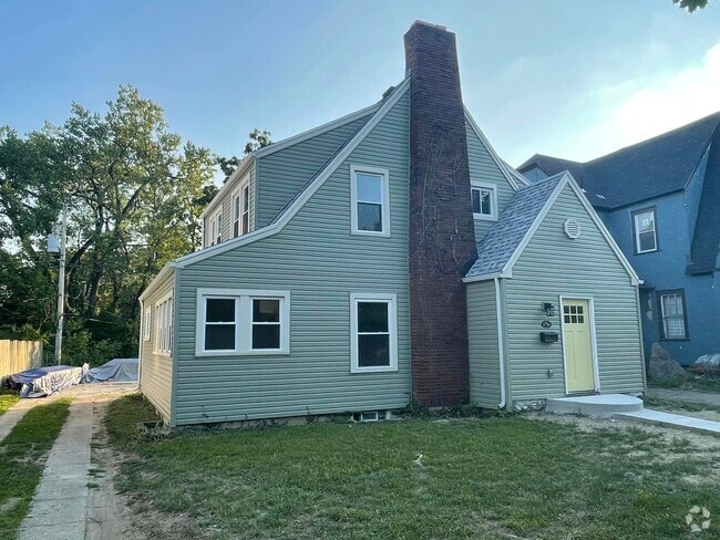 Building Photo - 1716 Salem Ave Rental