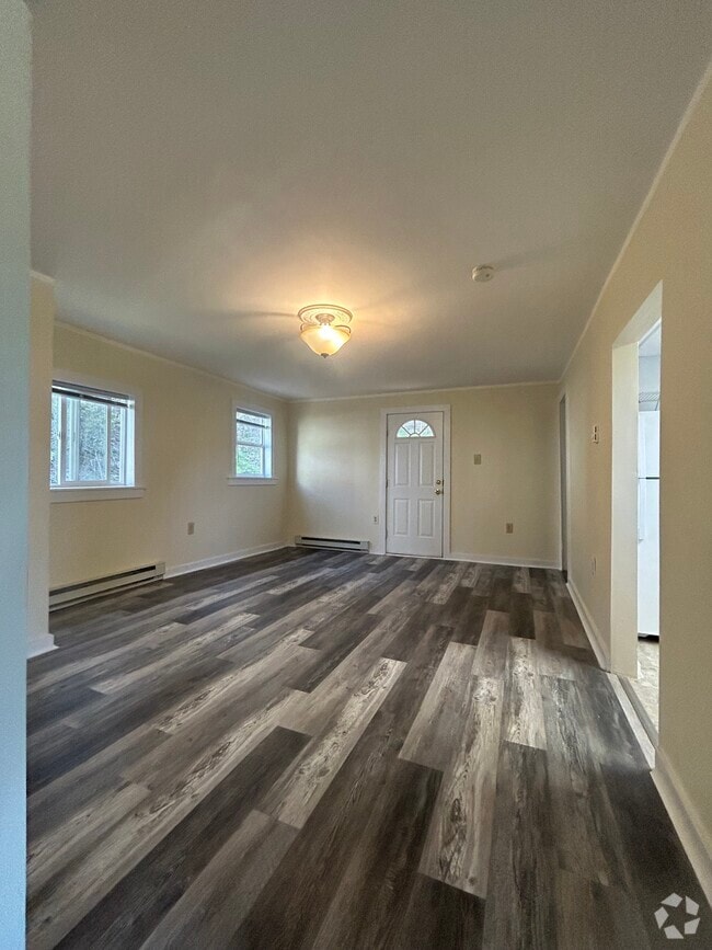 Building Photo - 337 Franklin Ave Rental