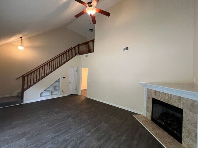 Photo - 5287 Falling Creek Ln