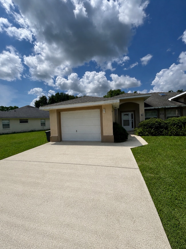 Building Photo - 133 Plainview Dr