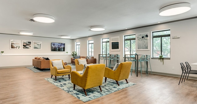 The Meadows Apartment Homes KS