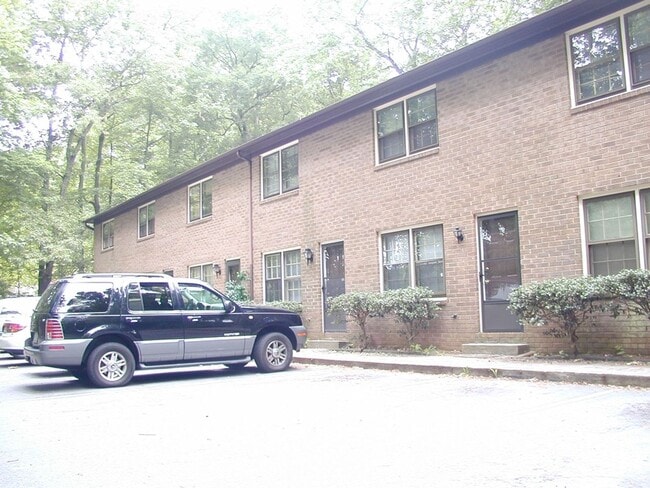 Building Photo - 3431D Wichita Place