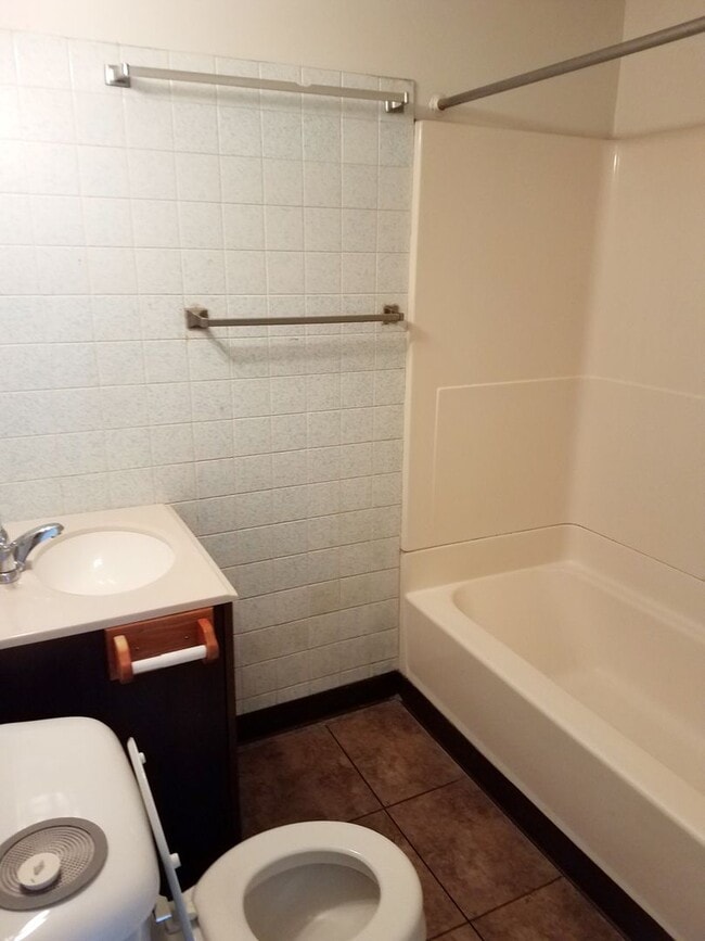 Photo - tf1503 Unit 1503