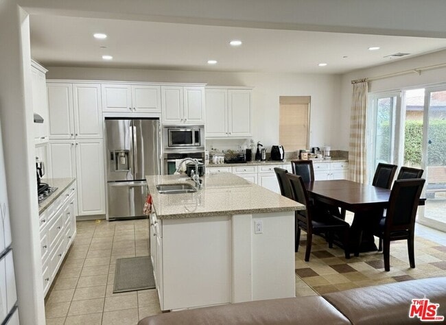 Photo - 68 Revell Cir