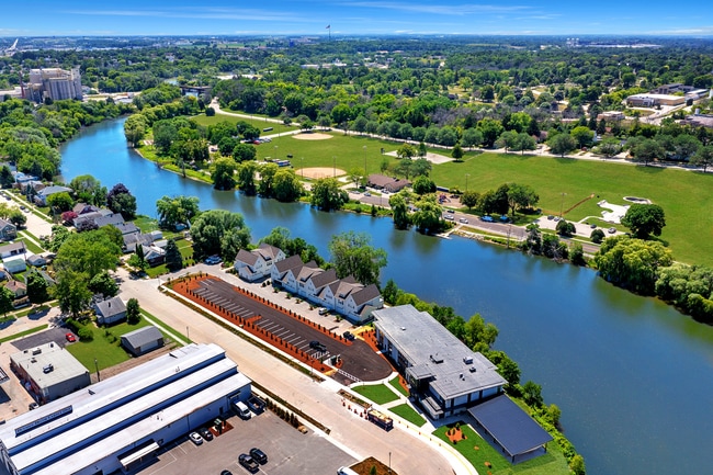 Photo - 810 N 15th St