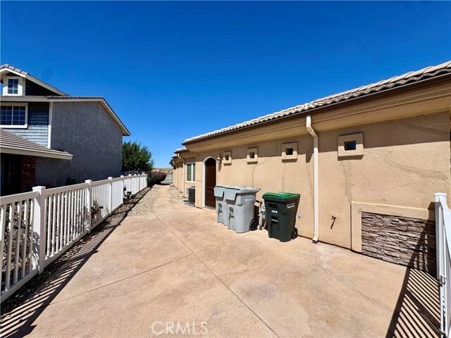 13880 Evergreen Ln