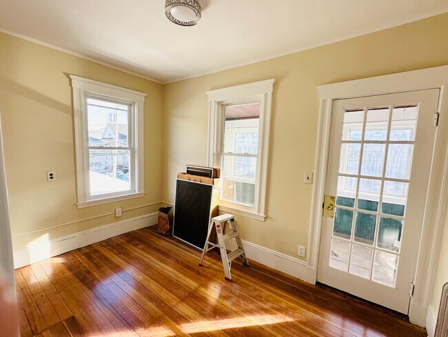 Photo - 68 Pinkert St Unit 2