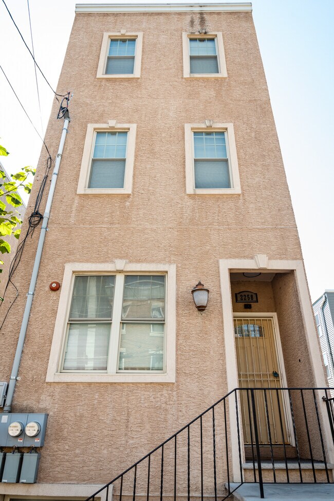 Photo - 2258 N 12th St