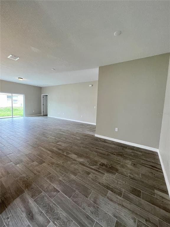 1140 Roan Ct