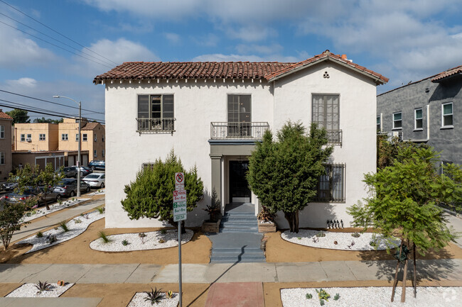 Curson Apartments...Newly remodeled...Bran... - Curson Apartments...Newly remodeled...Bran...