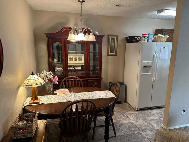 Photo - 2 Bedroom, 1 Bathroom, Right side of Duplex with fenced-in backyard and 1x Car Garage