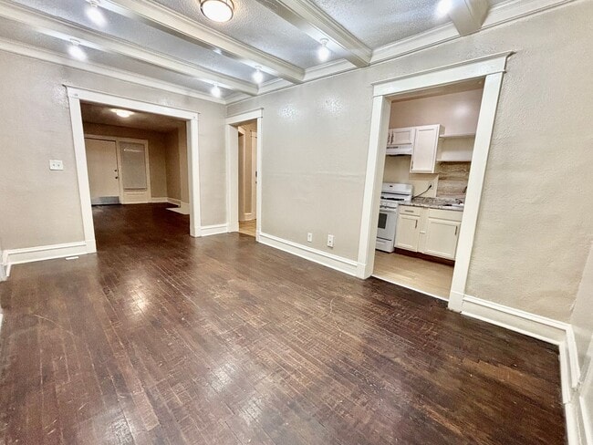 Photo - The Shelby Unit 3532-1N