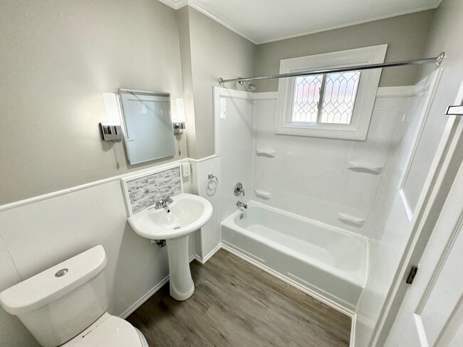 Photo - 48 Waterman St Unit 3