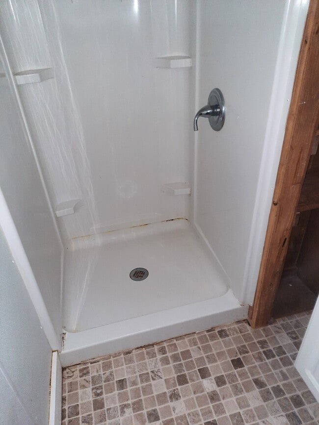 Photo - 110 E Burgess St