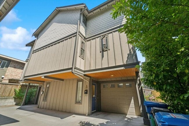 2 bedroom in Seattle WA 98103 - 2 bedroom in Seattle WA 98103 Townhome
