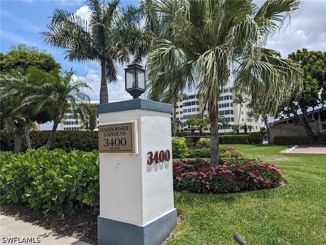 Building Photo - 3400 Gulf Shore Blvd N Unit M6